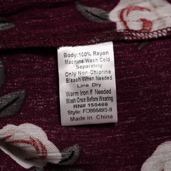 Stitch Fix Burgundy Floral Blouse Split Neck 3/4 Sleeve Pleated Fall Top Size S - Picture 7 of 9